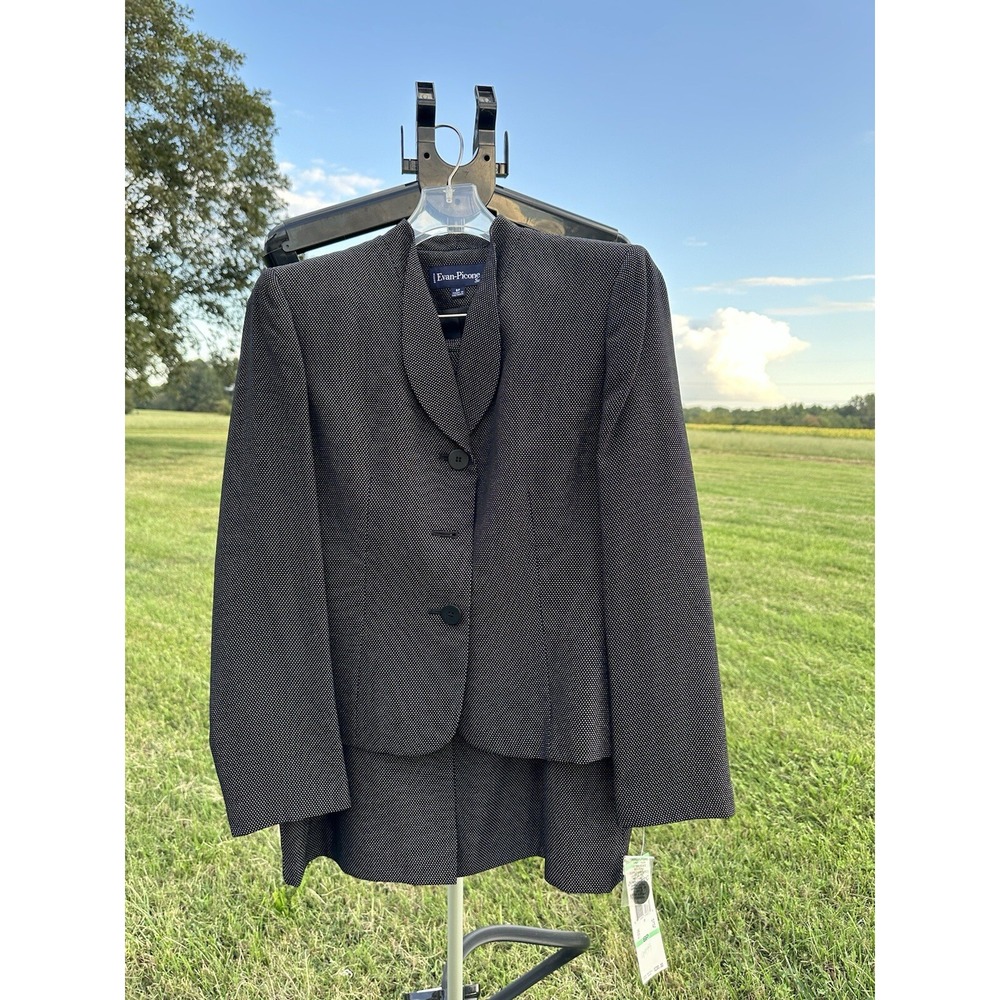 NWT Evan-Picone Elements Women Size 8 P Petite Black 2 Pieces Skirt Suit Set